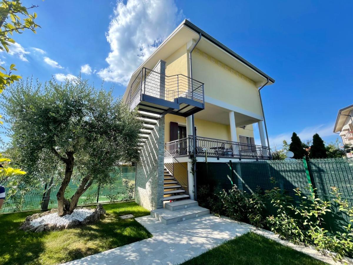Villa Elena 데센자노델가르다 외부 사진