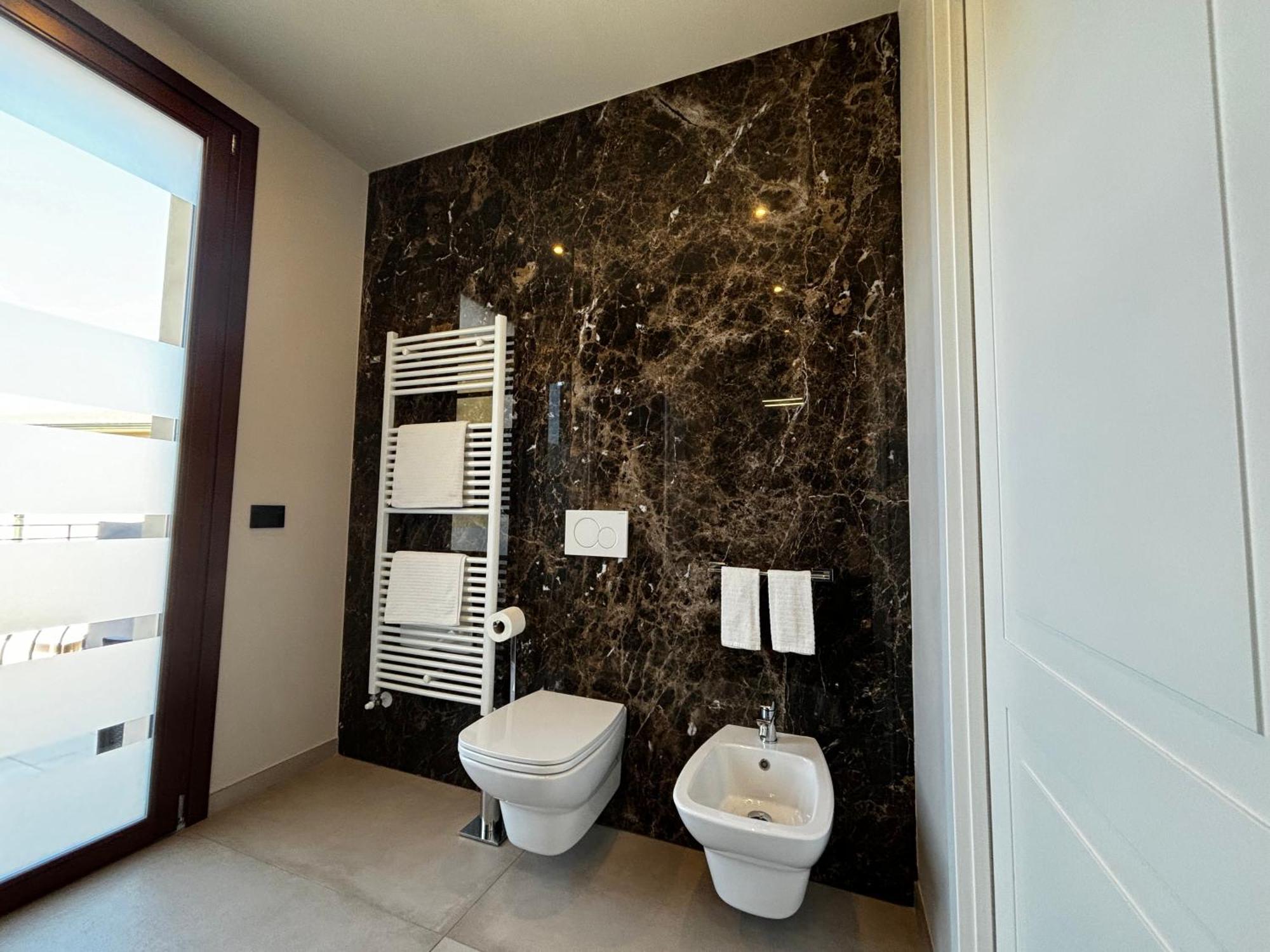 Villa Elena 데센자노델가르다 외부 사진
